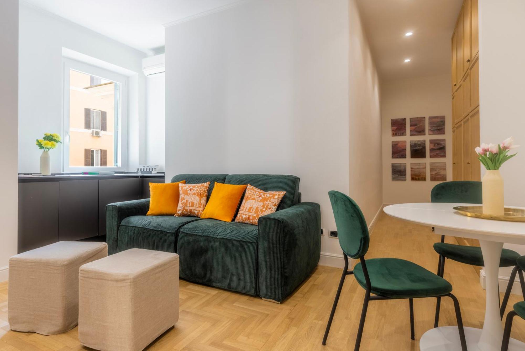 Suite23 ,